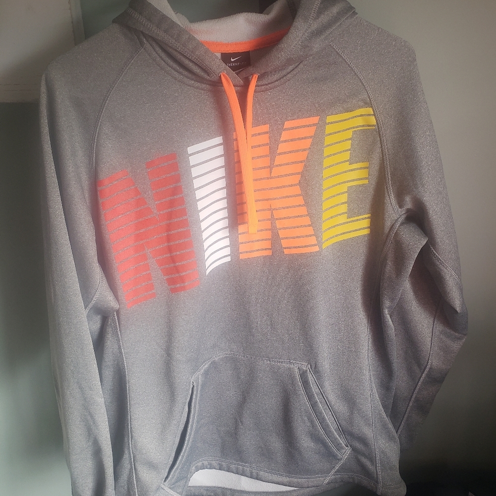 Nike sweatshirt
